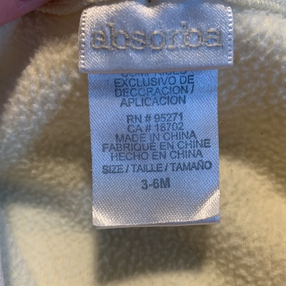 Absorba yellow zip up pajamas size 3-6months - Picture 4 of 4